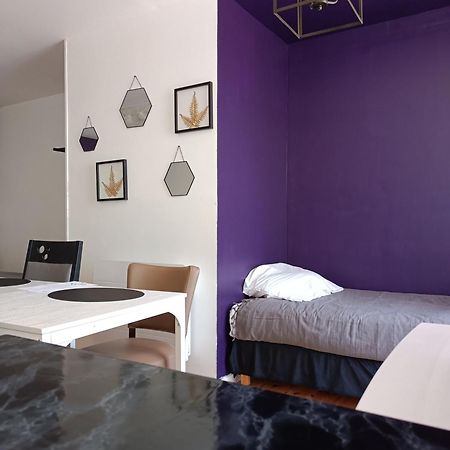 Les 2 Tours Hotel Chenay  Exterior foto